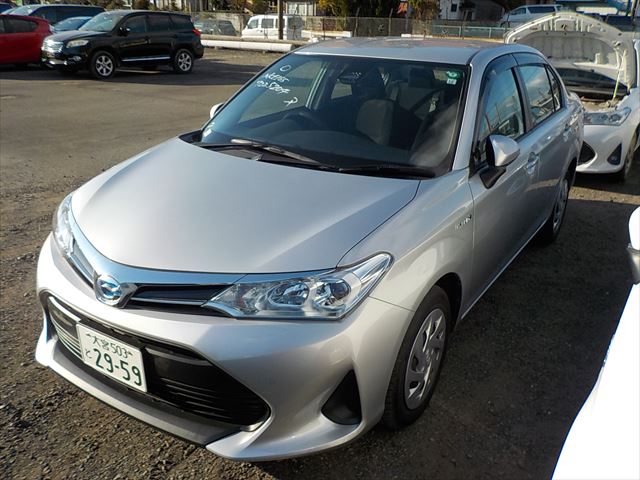 TOYOTA COROLLA AXIO, HYBRID, NKE165,X, 2019, SILVER COLOUR