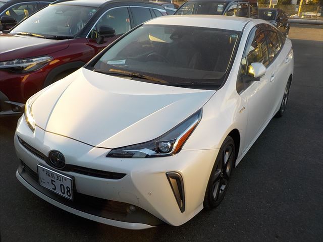 TOYOTA PRIUS, HYBRID, ZVW51, S TOURING SELECTION, PEARL COLOUR 2019